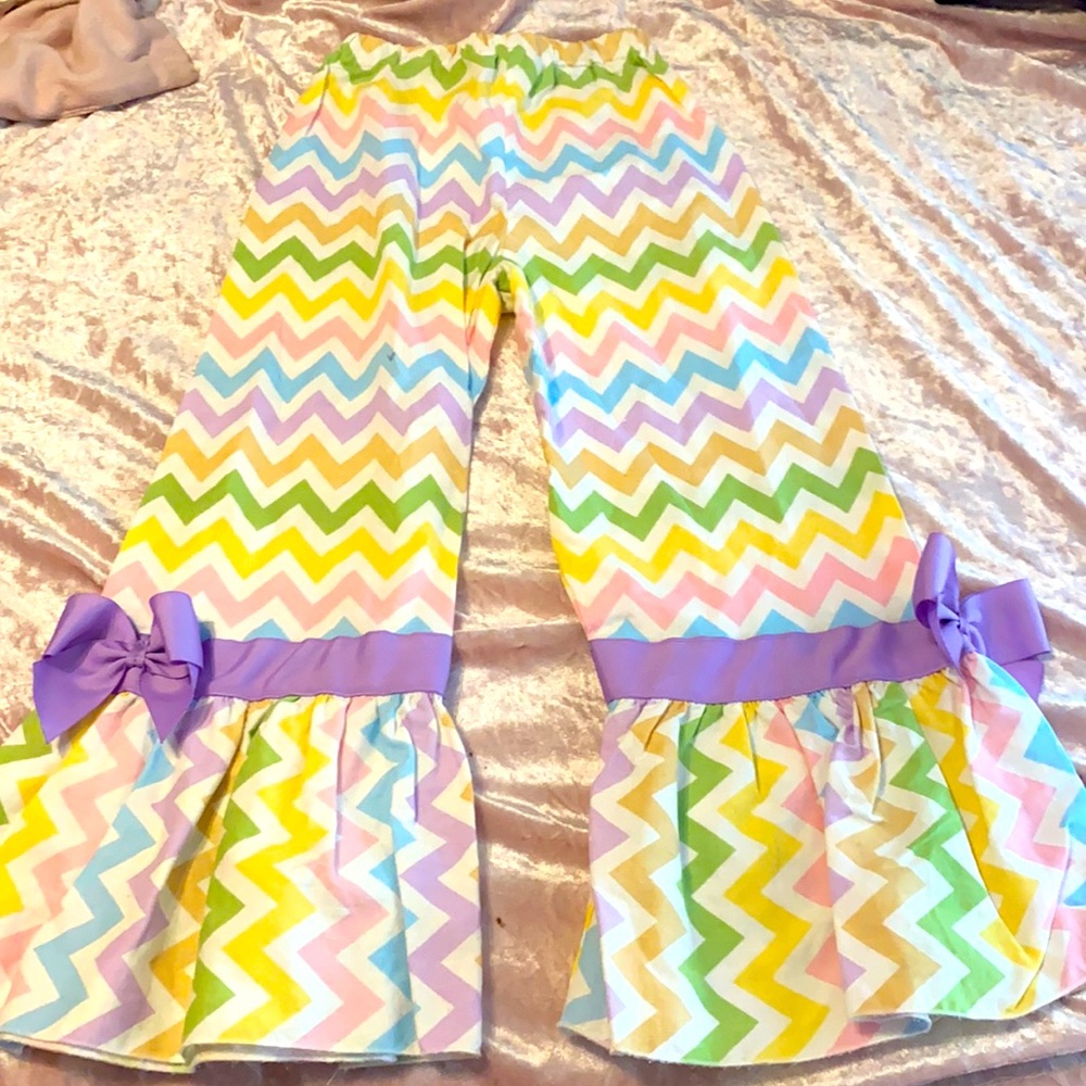 Pastel zigzag straight ribbon pants